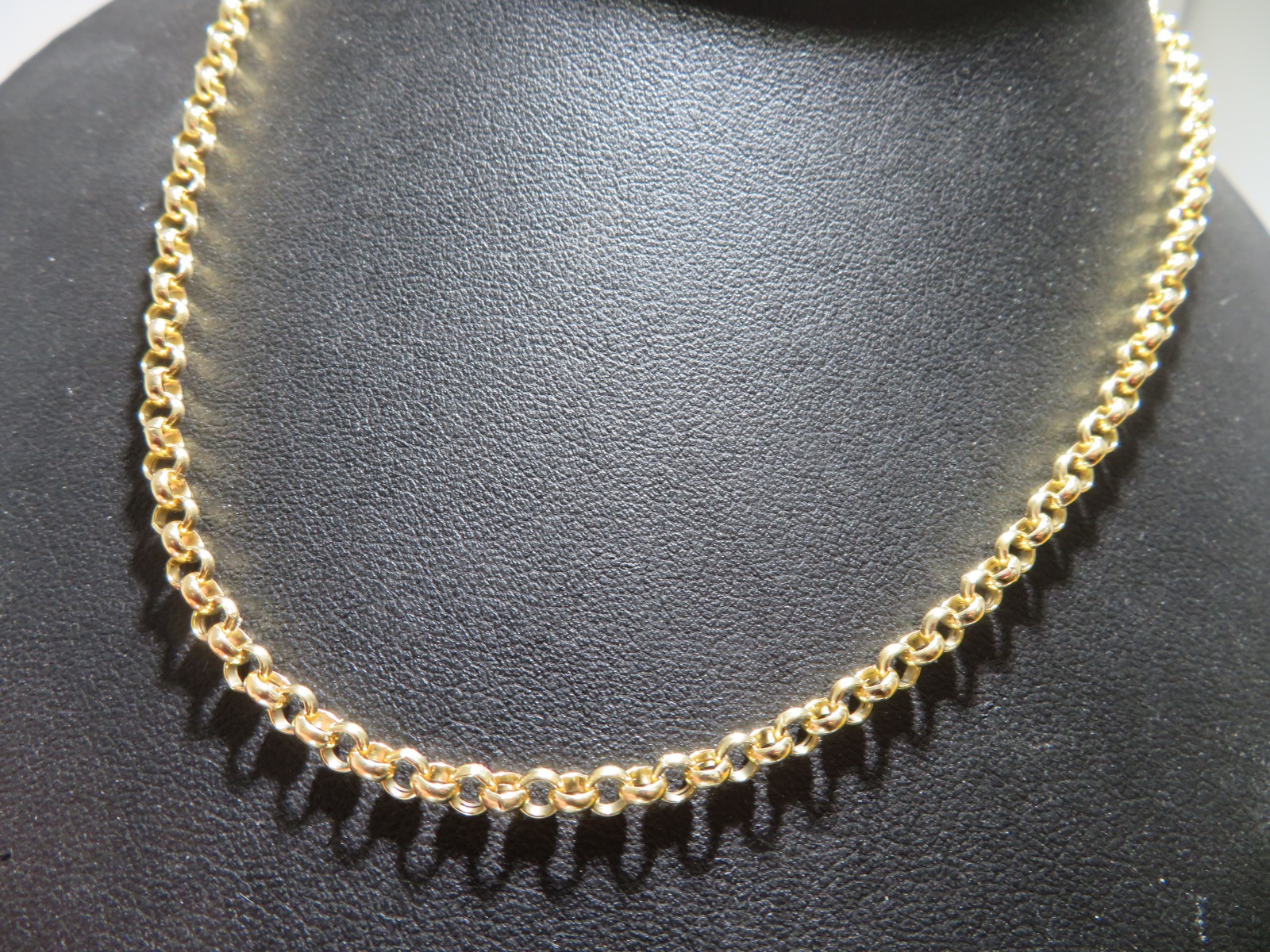 18K YG MILOR O LINK NECKLACE 19″ LONG 3.68 MM THICK 7.00 grams (AI-2646)