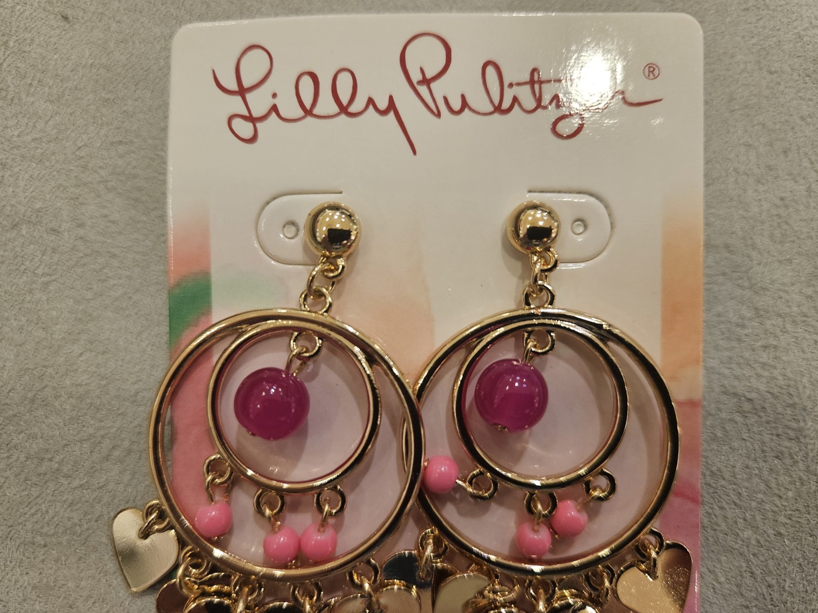 LILLY PULITZER EARRINGS NWT 🩷 Paradise Pink LOVE HEART CHARM Dangling PIERCED