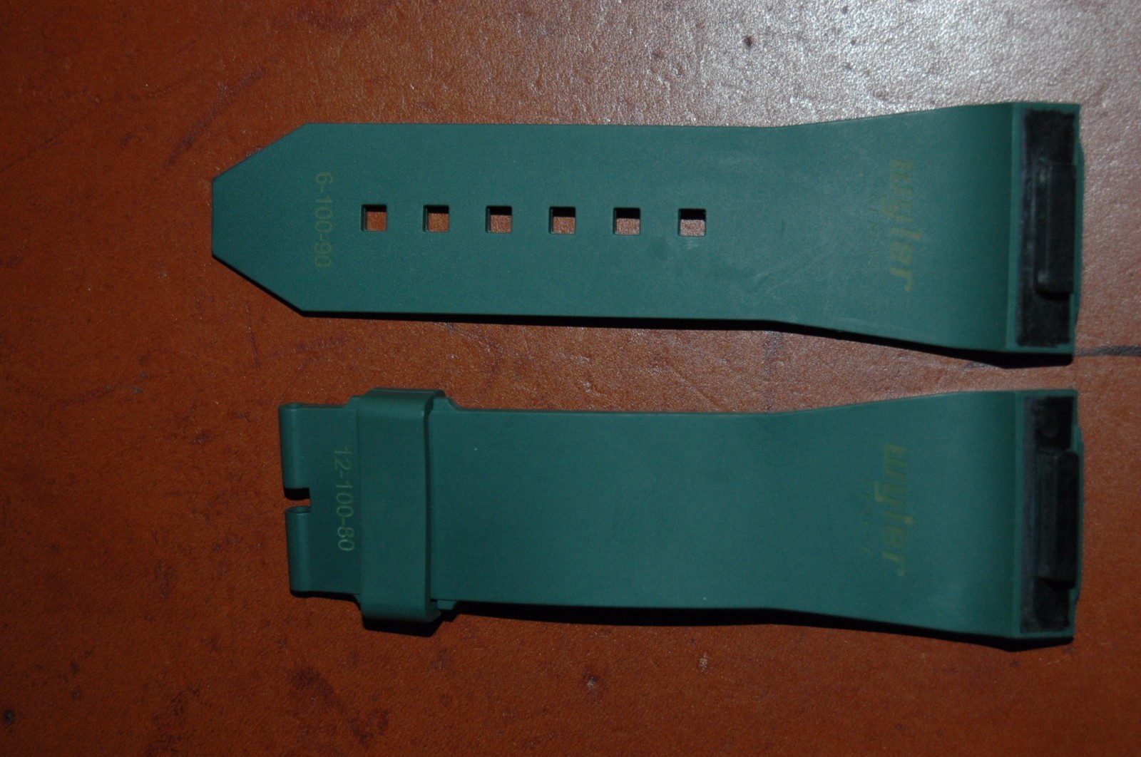 WYLER CODE-R Rubber strap New