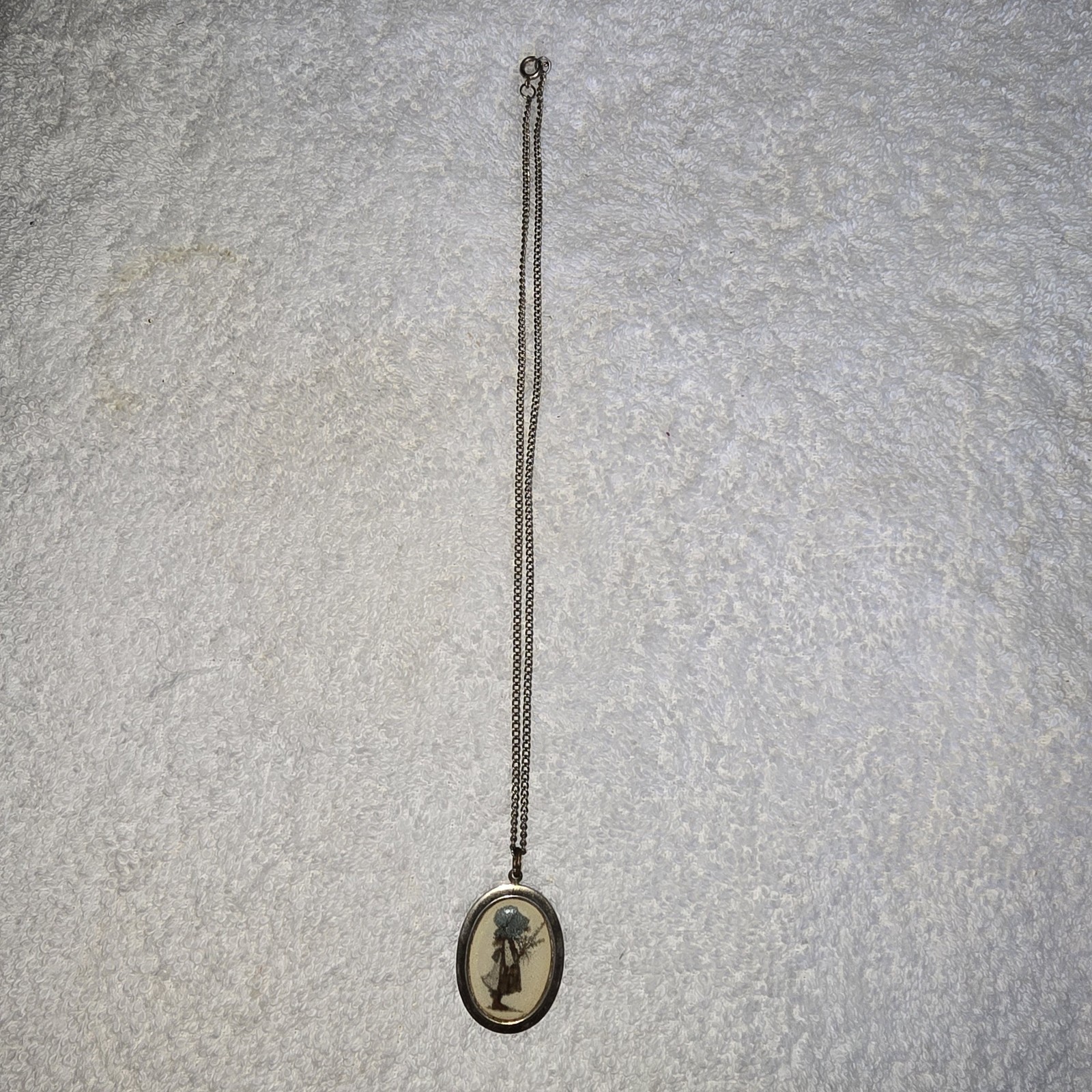 Vtg Holly Hobbie American Greetings 9 in Long Necklace Pendant – Collectible