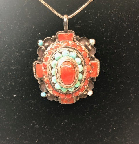 Vintage Tibetan 925 Silver Turquoise Coral 22″ Necklace Pendant 35 grams