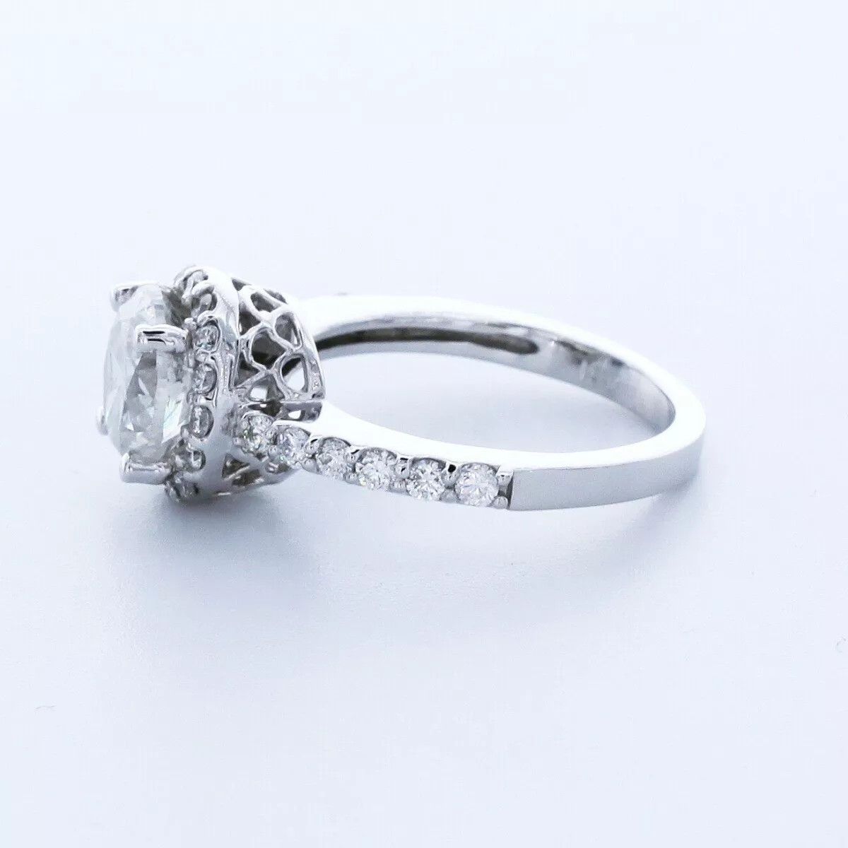 Side Stone Engagement Ring Halo 18K Gold 2.80 CT Round Lab-Grown Diamond E SI2