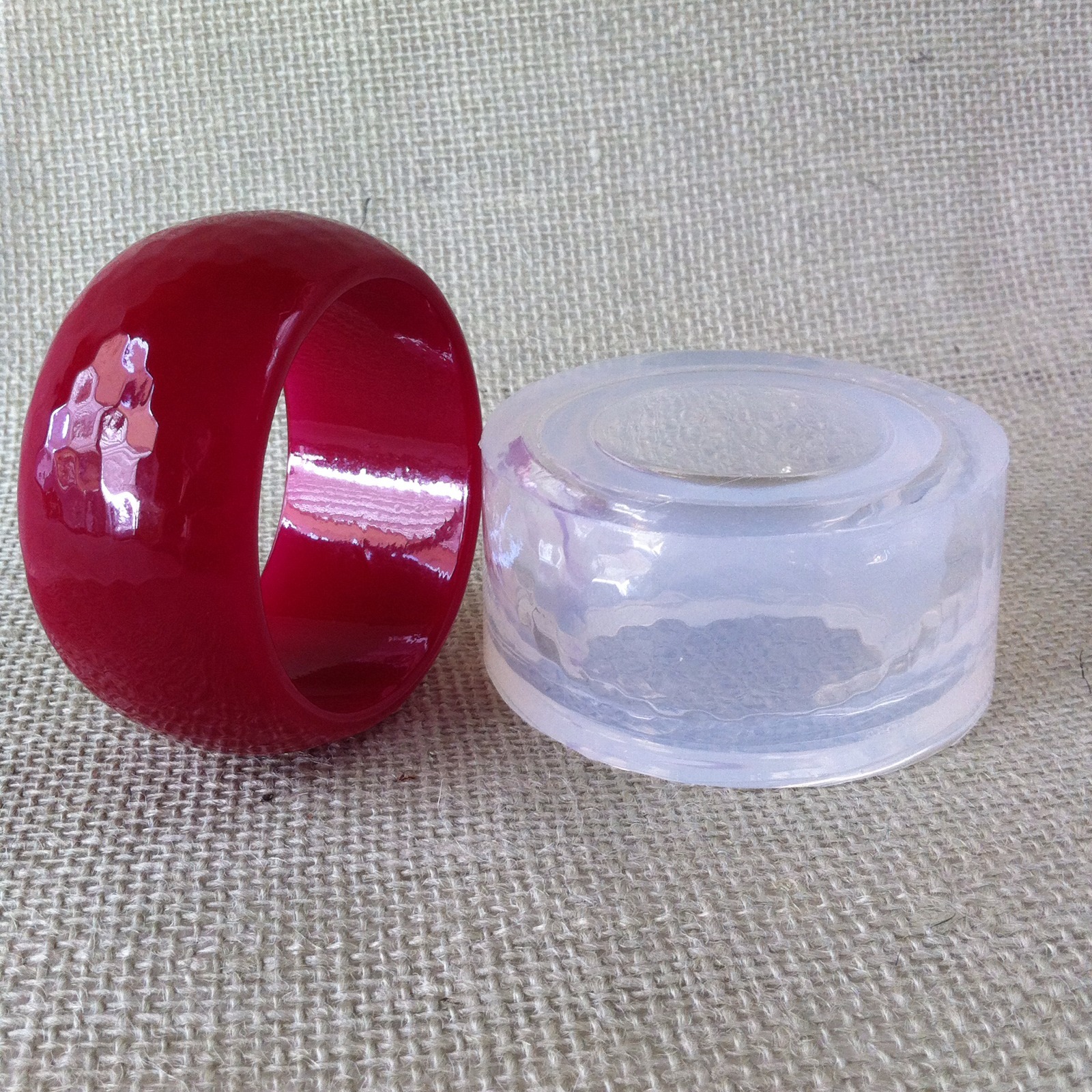 CLEAR SILICONE MOLD, (MB056) FOR SMOOTH FACETED BRACELET