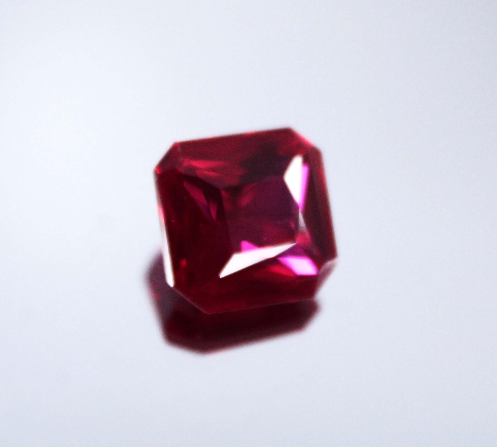 11.60 + Ct Natural CERTIFIED BURMA Pigeon Blood Red Ruby Unheated Loose Gemstone