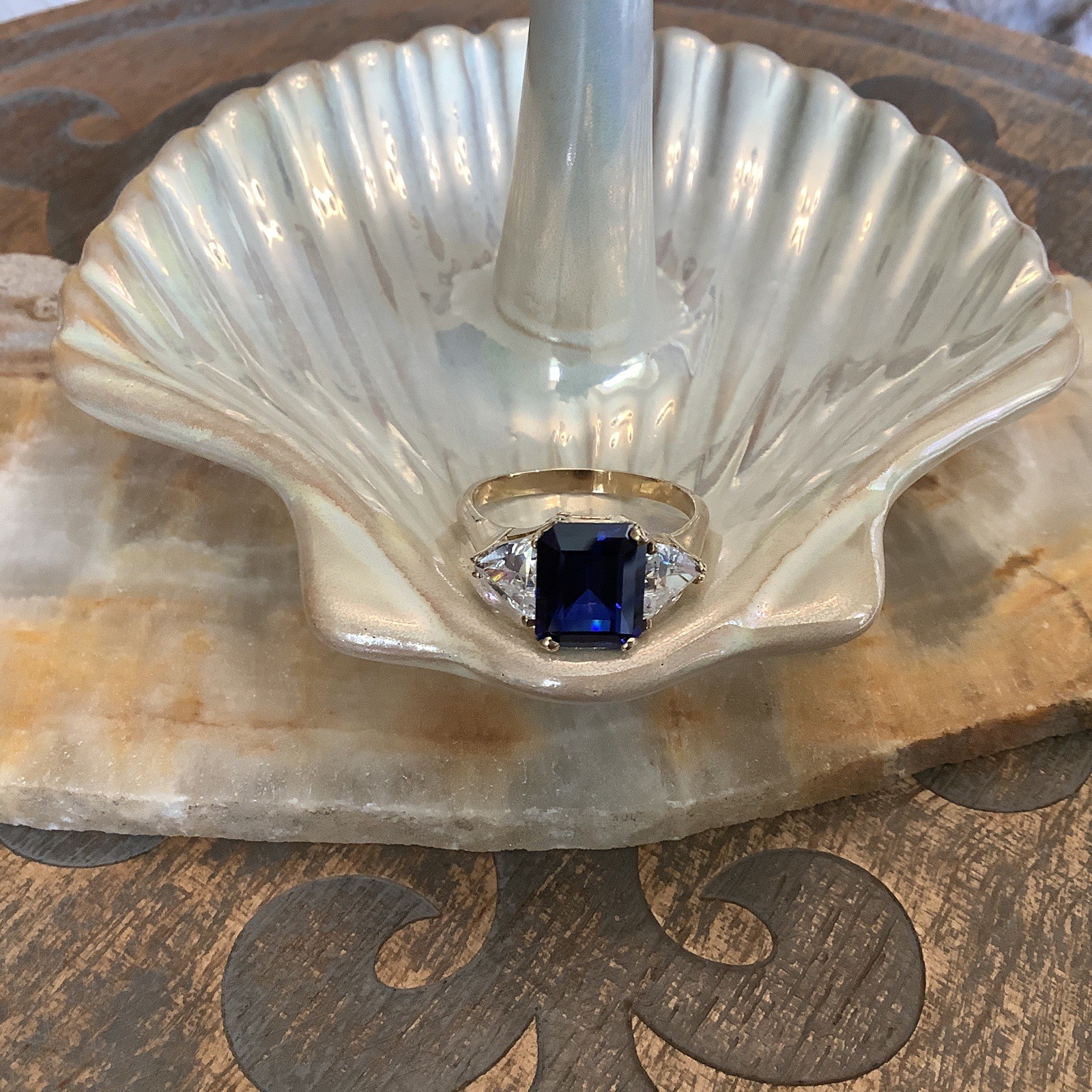 14K Yellow Gold Emerald Cut Blue Sapphire Ring Size 9 1/2