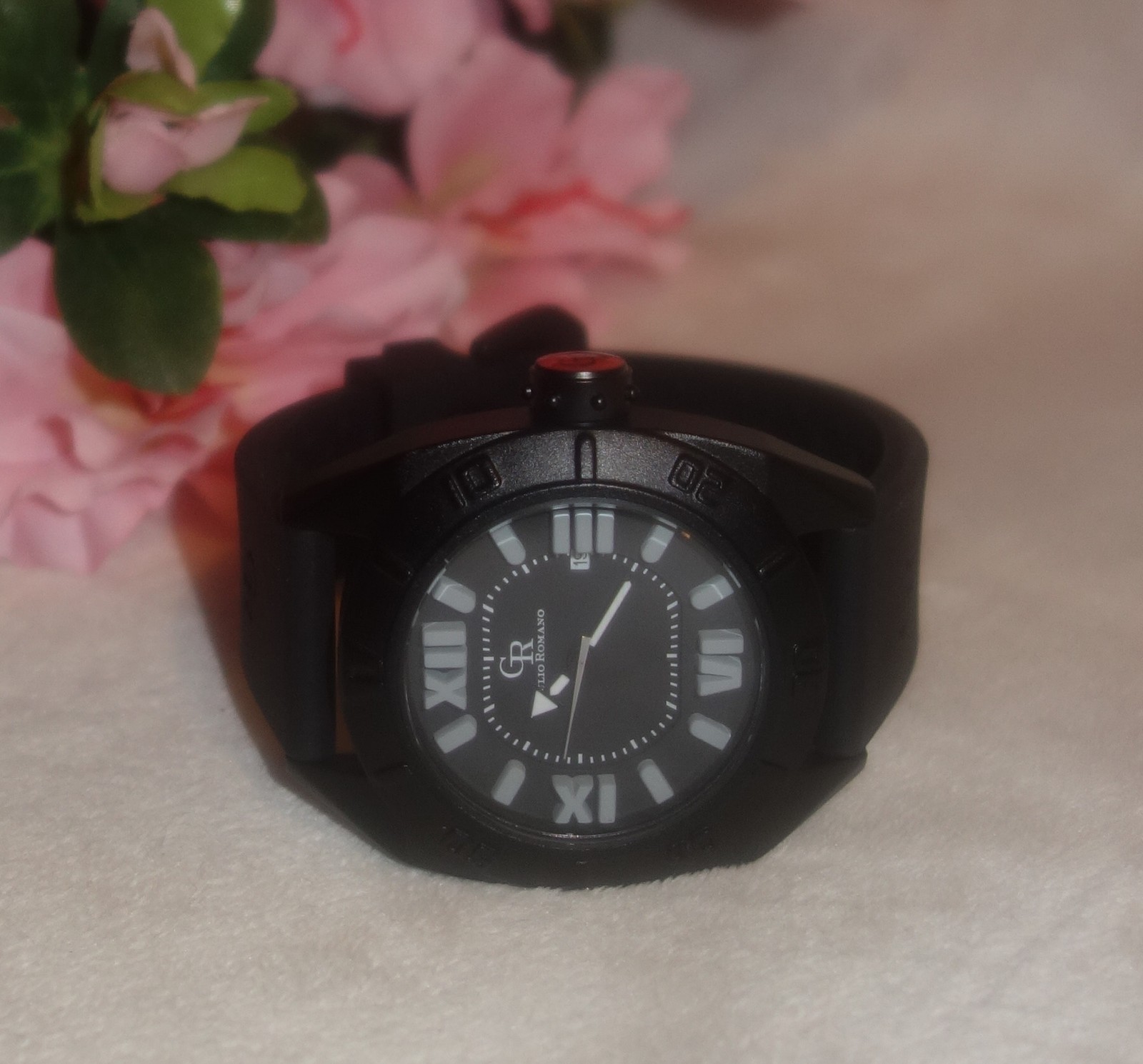 Giulio Romano Men’s Watch GR-6000-14-011 Termoli Black Aluminum Embossed Dial