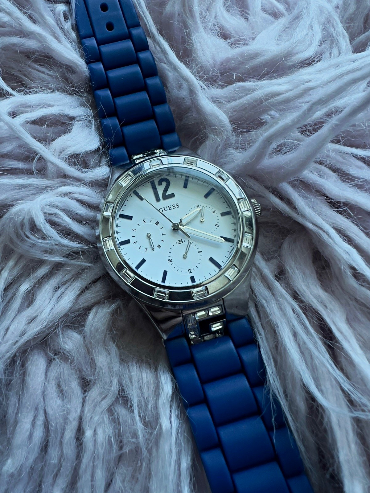 GUESS Women’s Quartz Multifunction Analog Watch White Dial Blue Silicone Strap