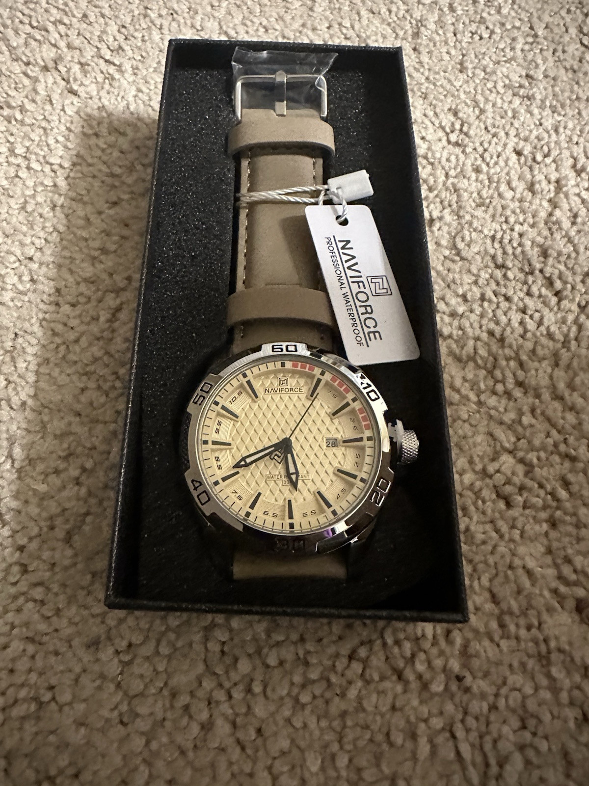 Men’s Elegant Quartz Watch