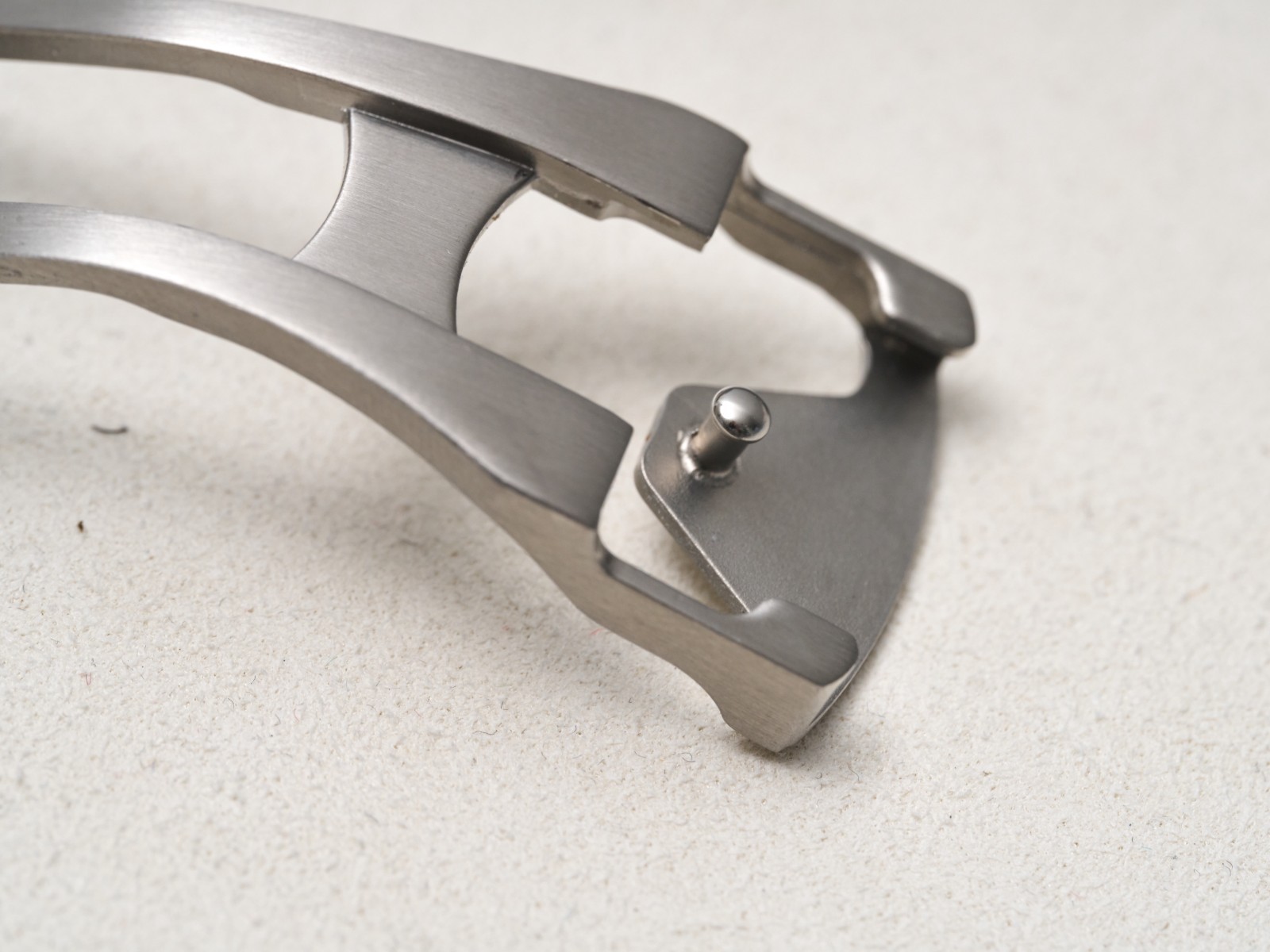 Omega 18mm Fold Over Push Button Deployment Buckle OM94521883