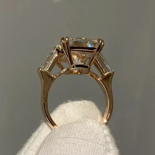 4.20Ct Radiant F-VS1 IGI Lab Grown Diamond Women Engagement Ring 14K Yellow Gold