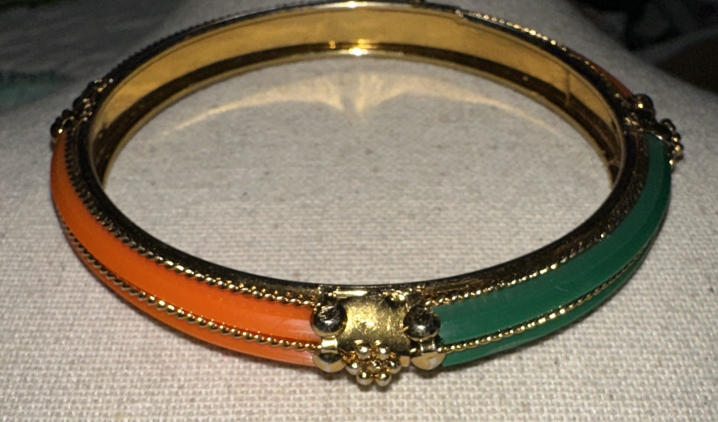 Vintage Jaipur Resin Inlay Bangle Gold Tone Carnelian Orange & Jade Green