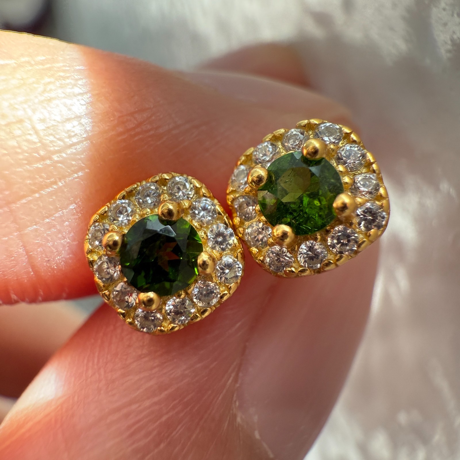 925 Sterling Silver Earrings 3mm Green Natural Diopside Gemstone Zircon Stud NEW