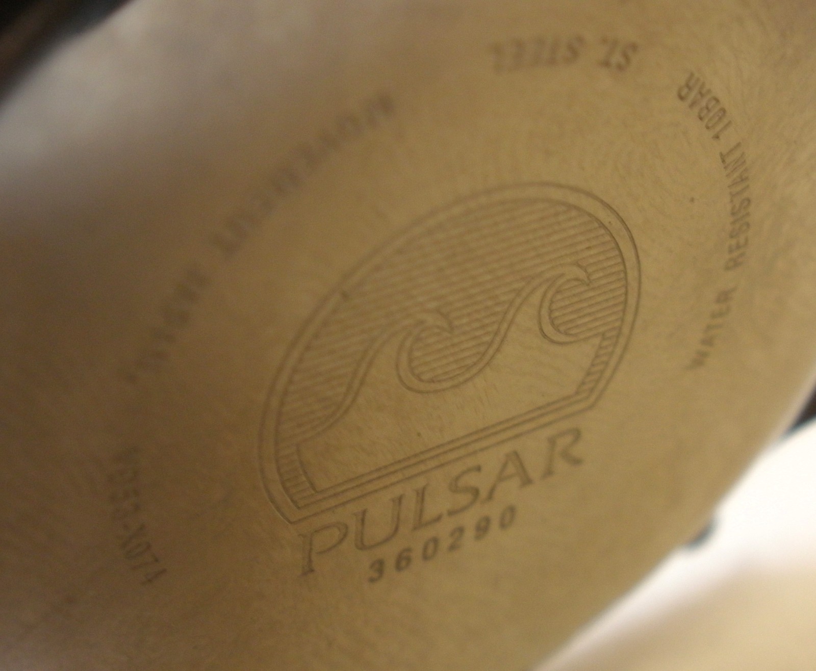 Pulsar VD53-X074 Chronograph 100m Watch Black Dial 44mm inc oem Leather Strap