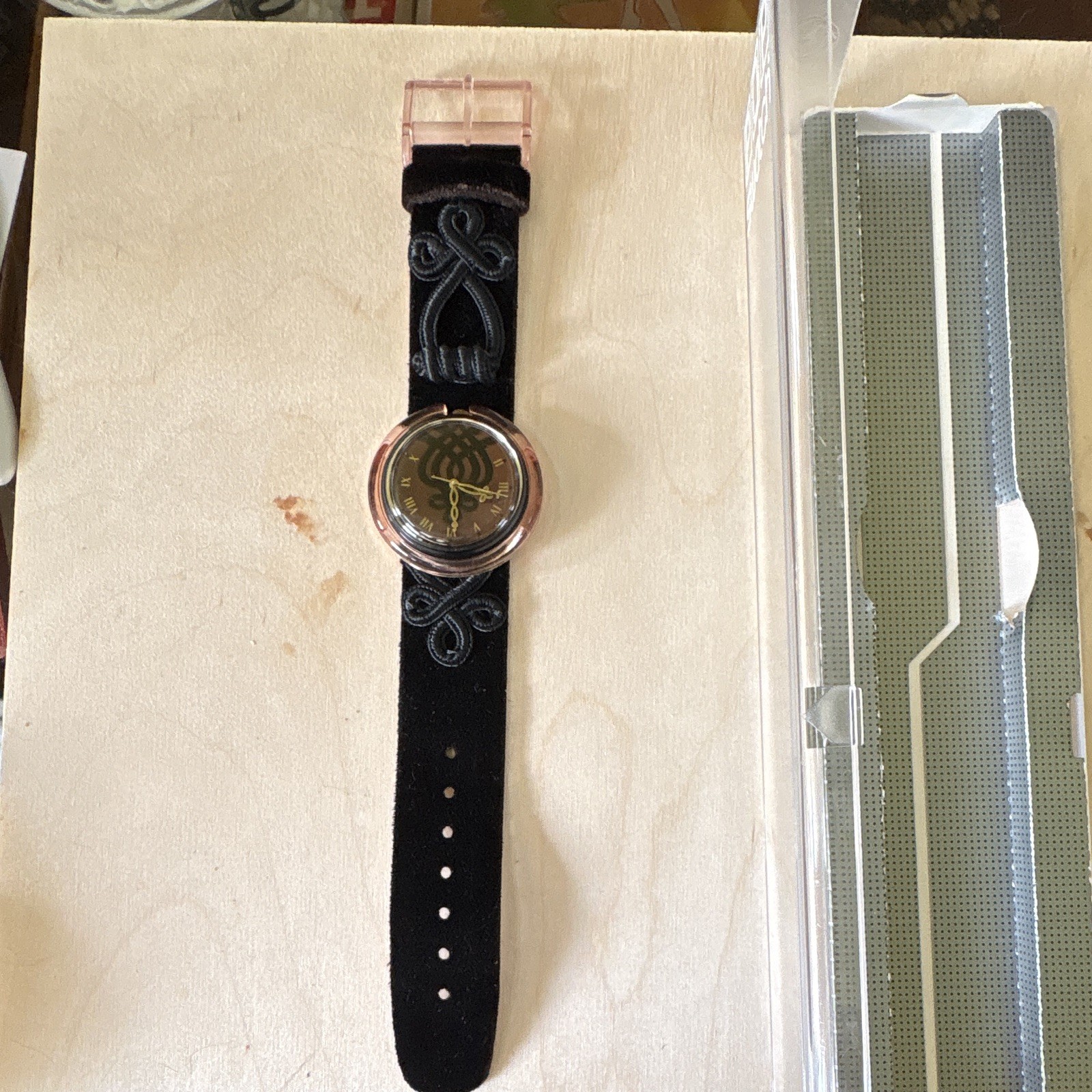 1995 Swatch Midi Pop Smooth Velvet PMB102 – works missing tassel