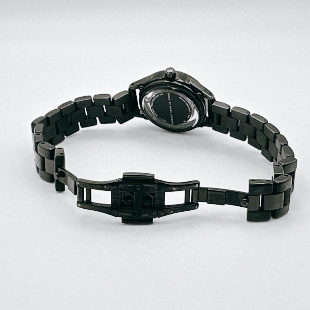 Excellent Condition Operational MARC BY MARC JACOBS Ladies Wristwatch Black