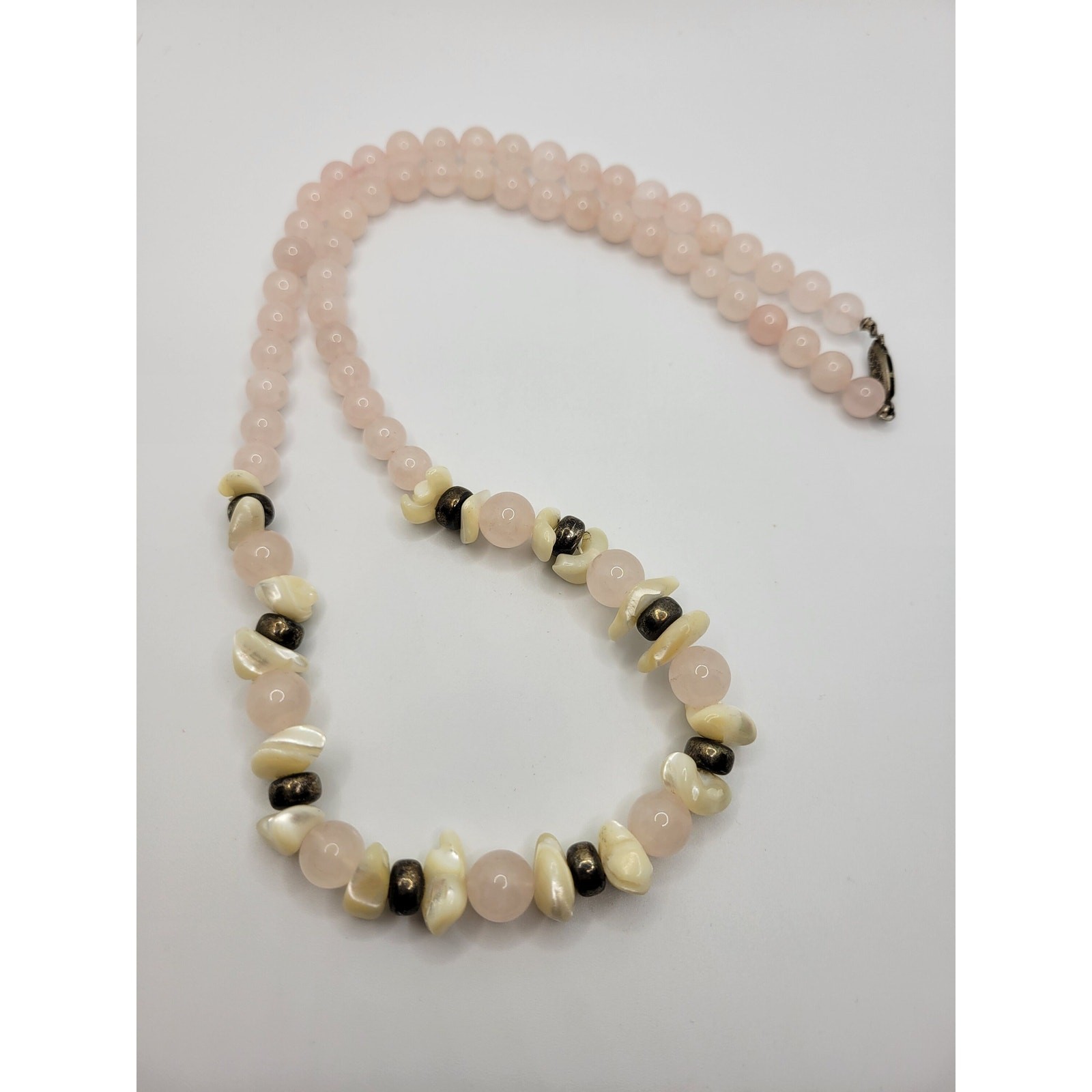 Vintage Rose Quartz Shell Necklace SemiPrecious Gemstone BOHO 1960s MidCentury