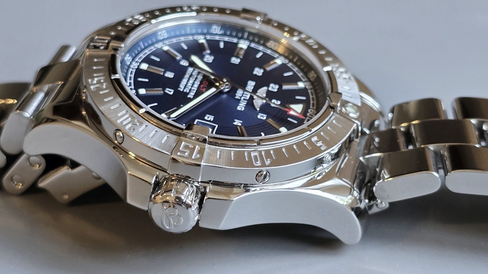 Breitling Aeromarine Colt 41 – NOS!