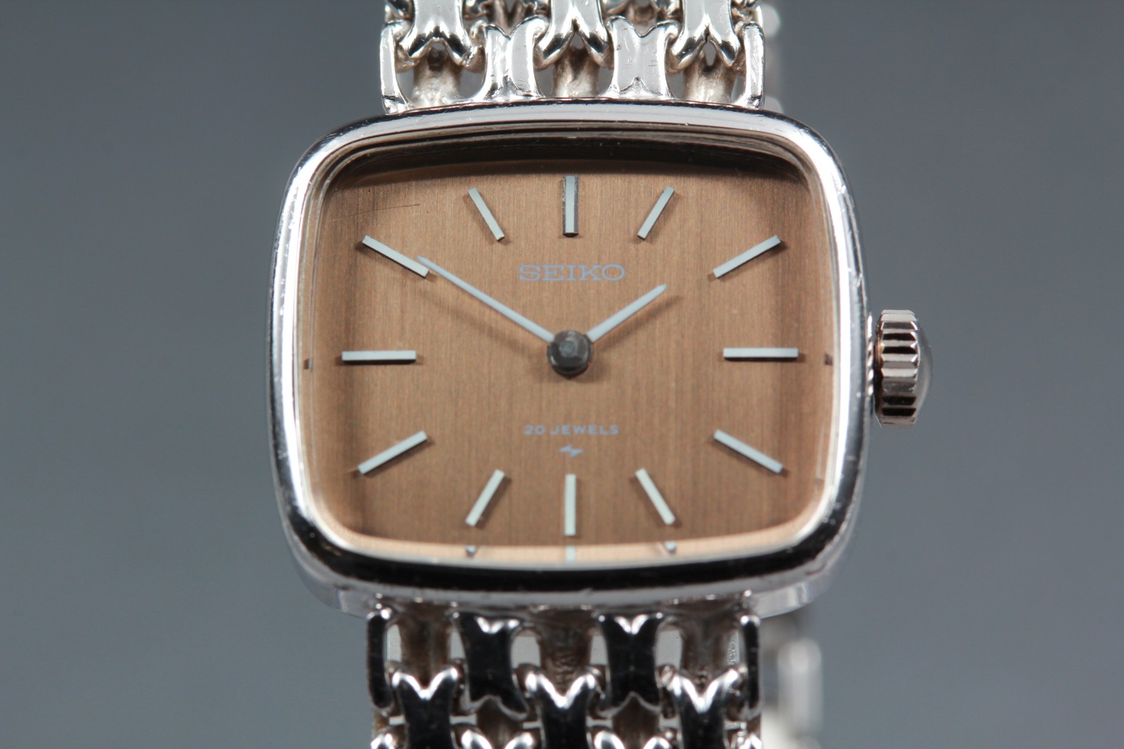 Vintage 1974 N MINT Seiko Bracelet 17-3360 20J Silver 885 Womens Watch JAPAN