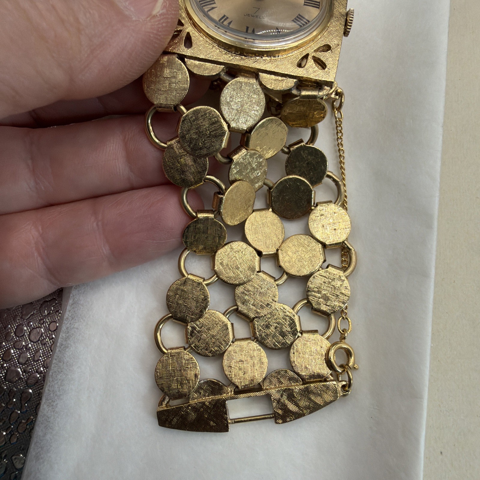 Vintage Women’s VENDOME Gold Tone 17 Jewel Mechanical Bracelet Watch, With Box