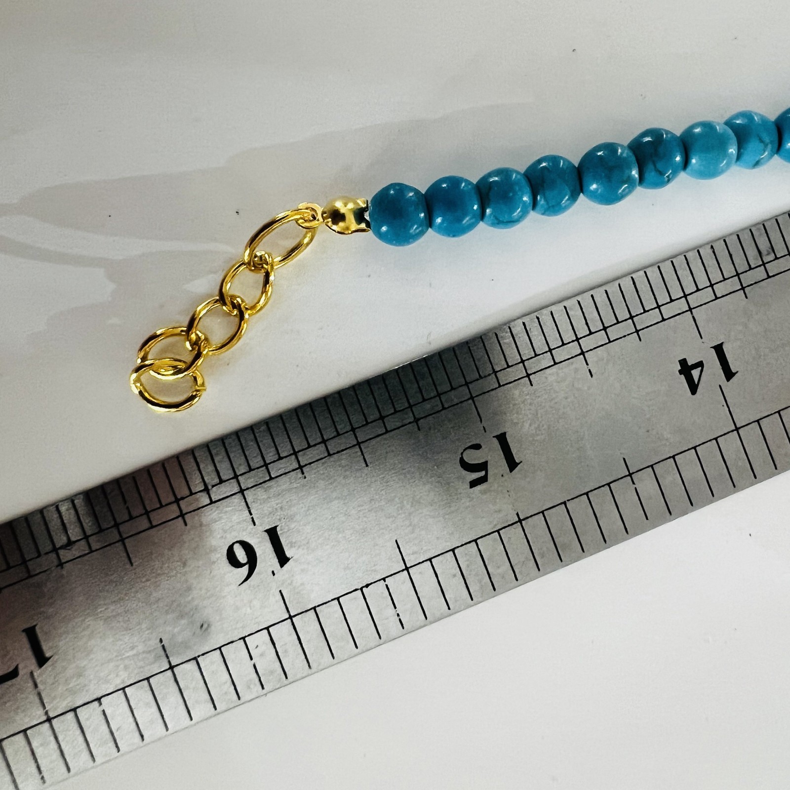 Faux turquoise round beaded choker neckalce adjustable gold tone clasp 16″