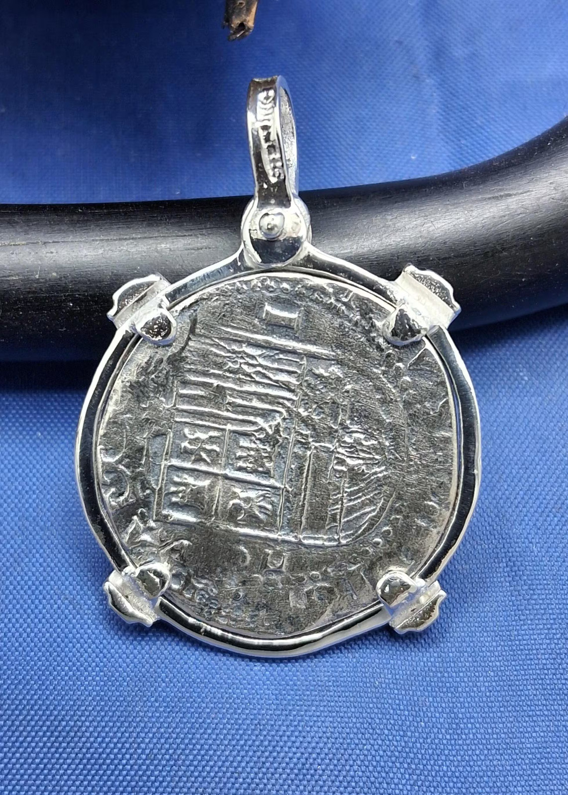 Sterling 2 Reale Replica Atocha Shipwreck Pirate Coin Pendant with Emeralds