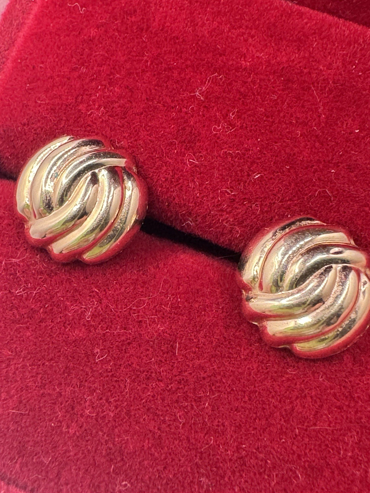 Vintage 90’s 14k Gold Knot Designed Stud small Earrings 0.82gr