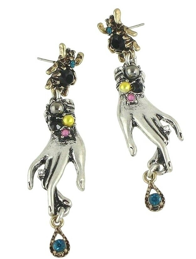 US Seller Betsey Johnson Retro Rhinestone Spider Water Drop Hand Earring Jewelry