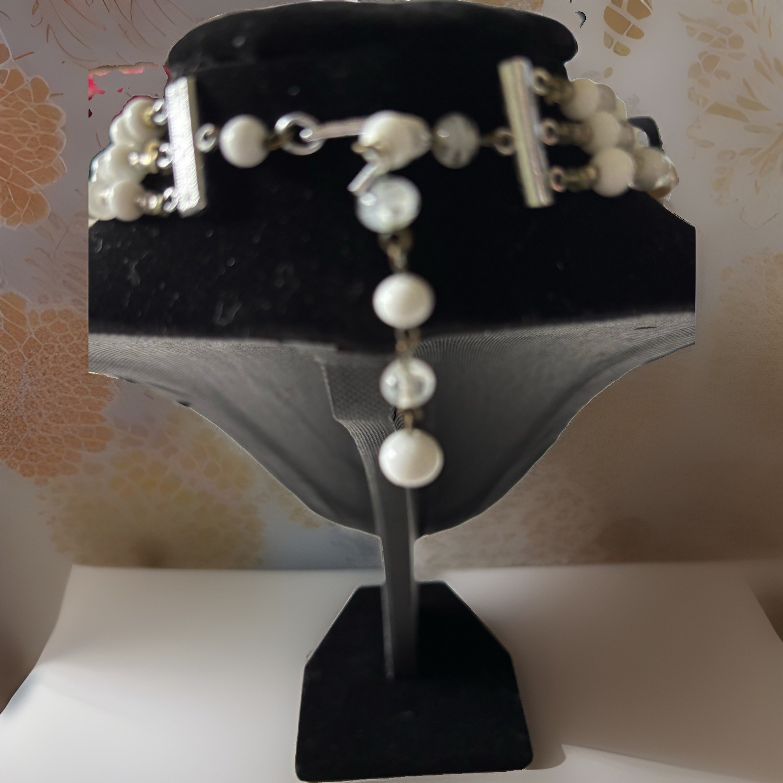 Strand Milk Glass Beaded Necklace White Clear Gold Glass Statement Vintage Style