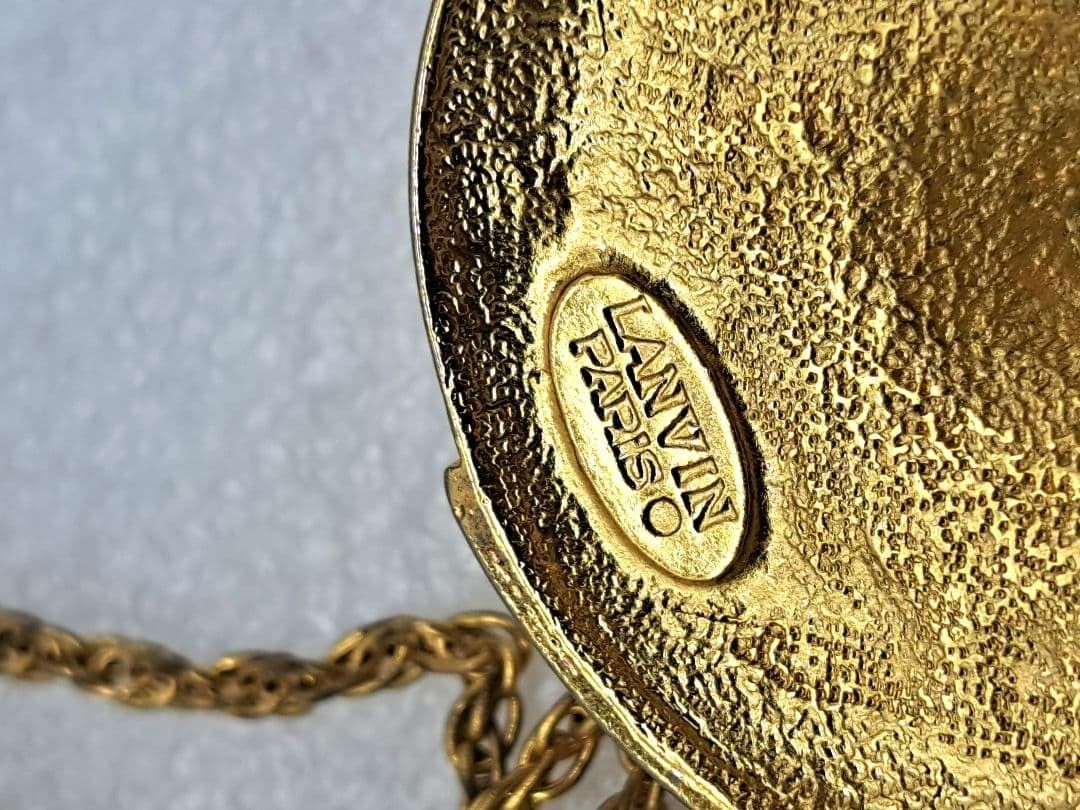 LANVIN PARIS Vintage Gold color Necklace Cone type