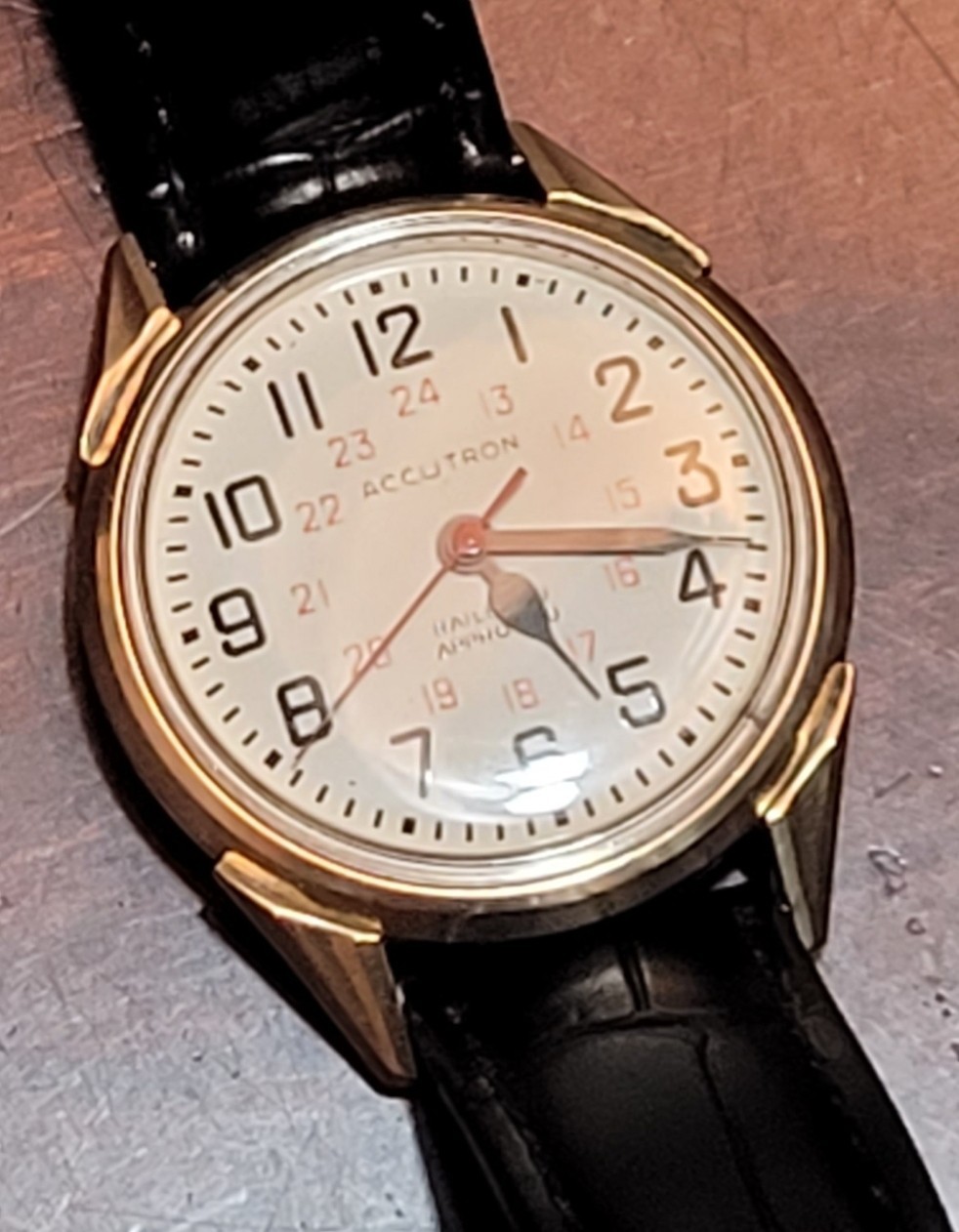Bulova Accutron 214 (back set) Railroad Approved Gold Filled Watch Runs!