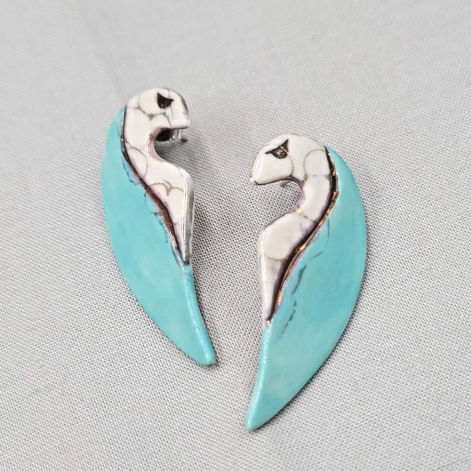 Vintage Ceramic Artistic Bird Pierced Earrings Blue White Enamel 1.75″
