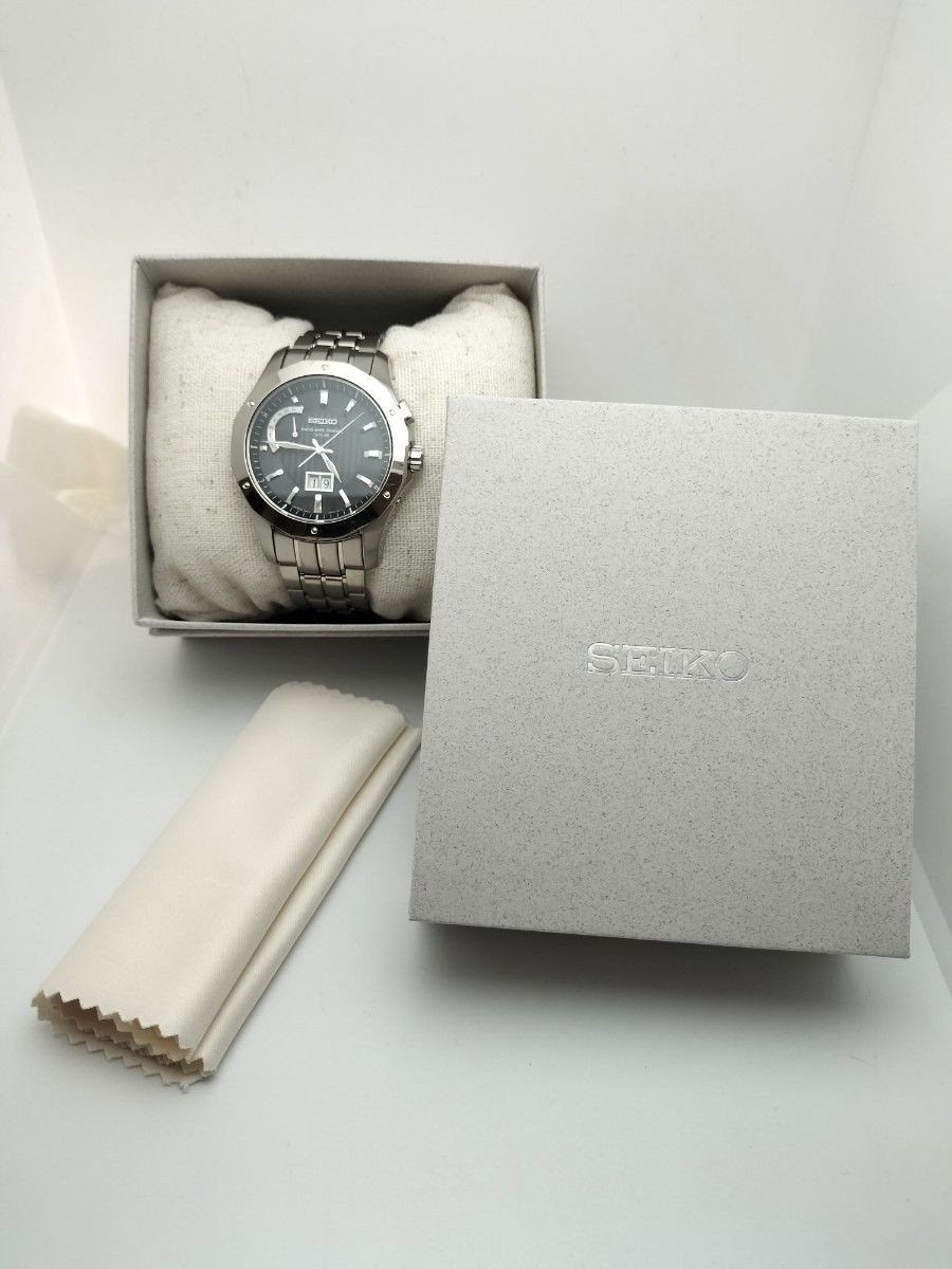 Seiko Brightz 8B43 Radio Solar Titanium Watch Big Date Timepiece Authentic
