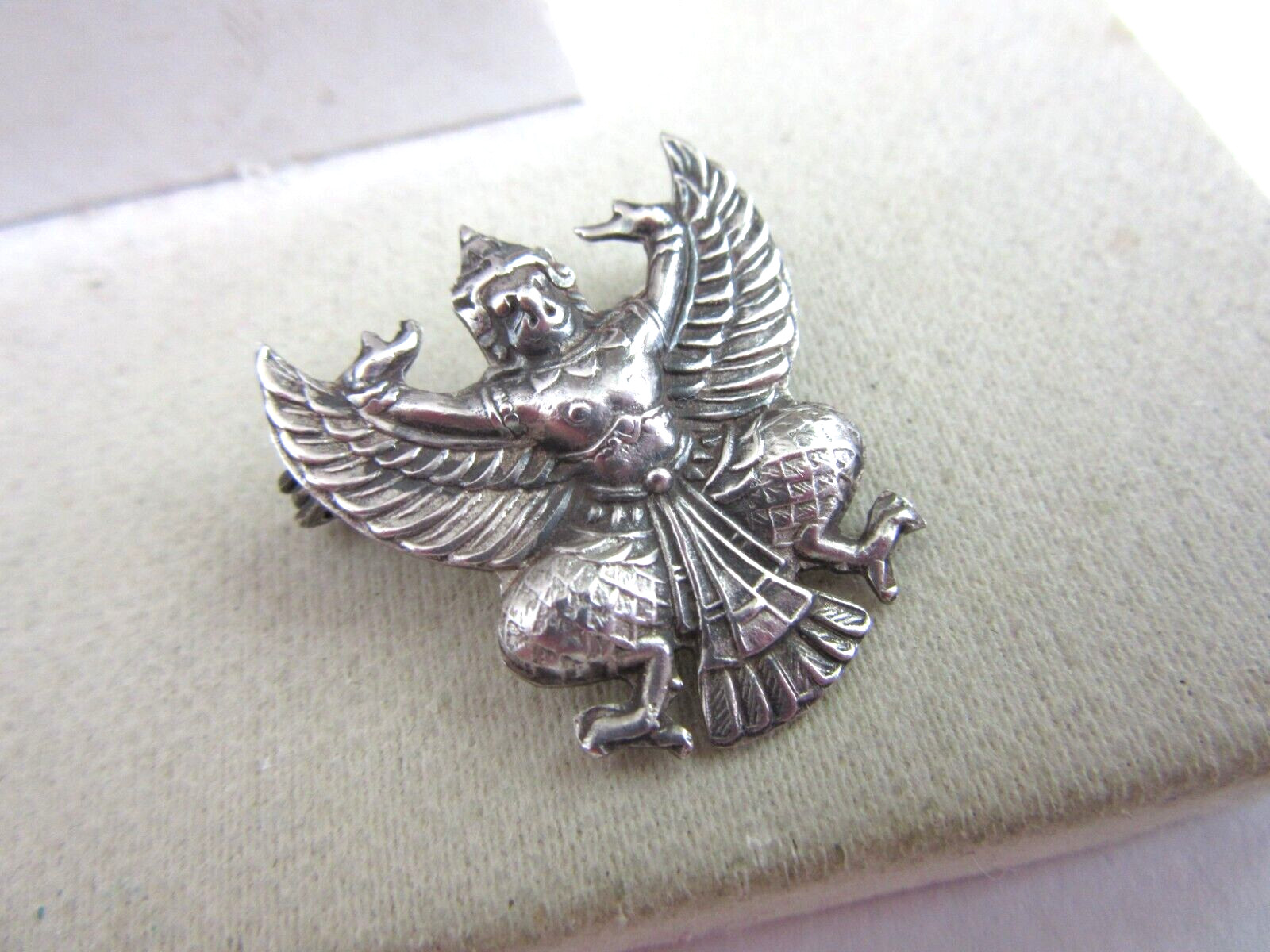 Vintage 925 sterling silver Garuda Deity small pin