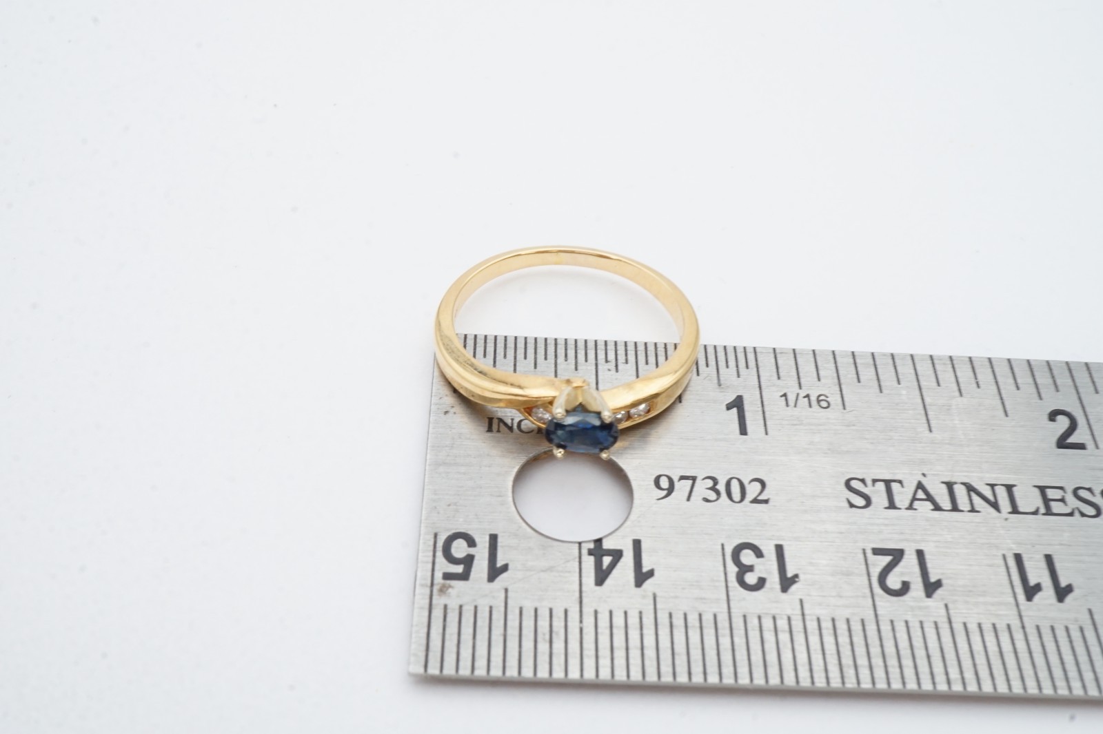 14k Yellow Gold Sapphire Diamond Ring Size 7.75 A2