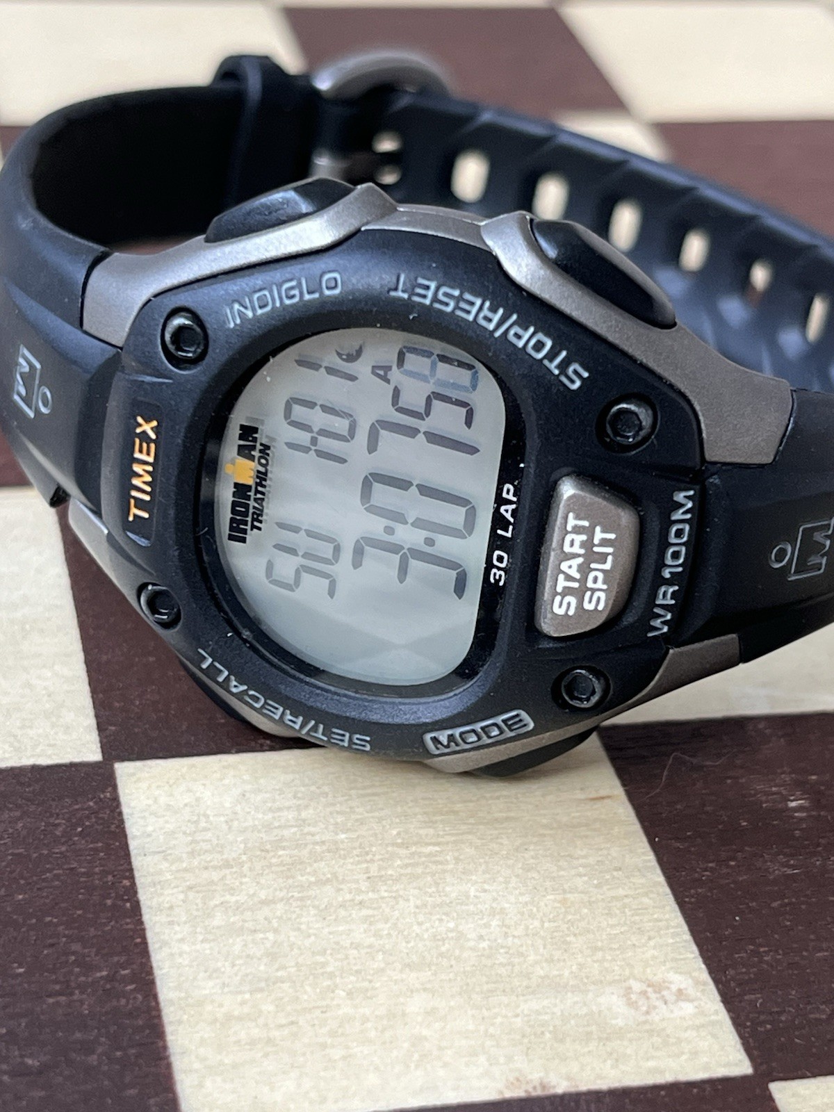 Timex Ironman Triathlon Classic 30 Lap Black 34mm Case Indiglo WR100 Working