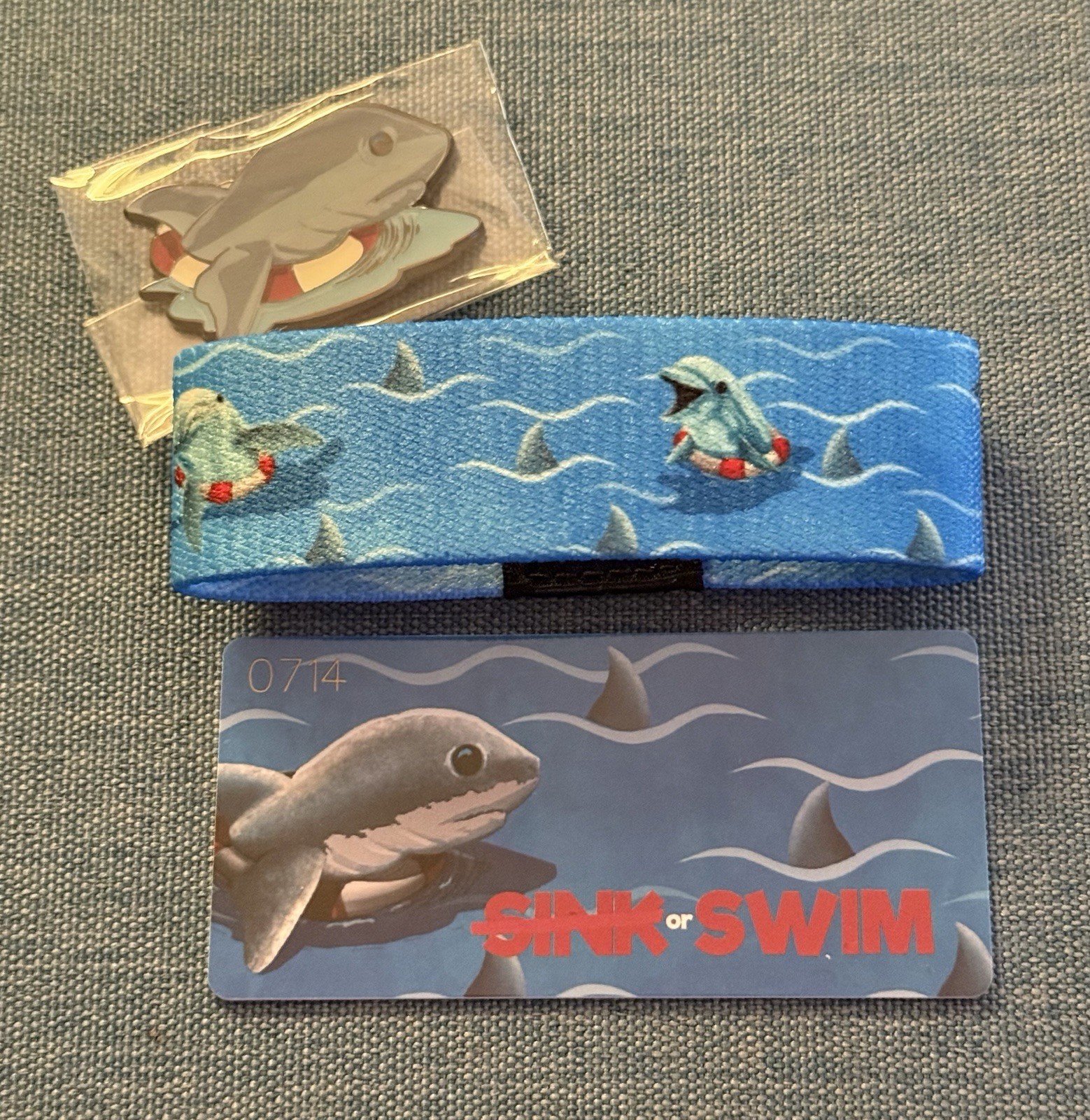 New! ZOX Strap *SINK OR SWIM – Dolphins* Sz MEDIUM – Wristband w/ Card & Magnet