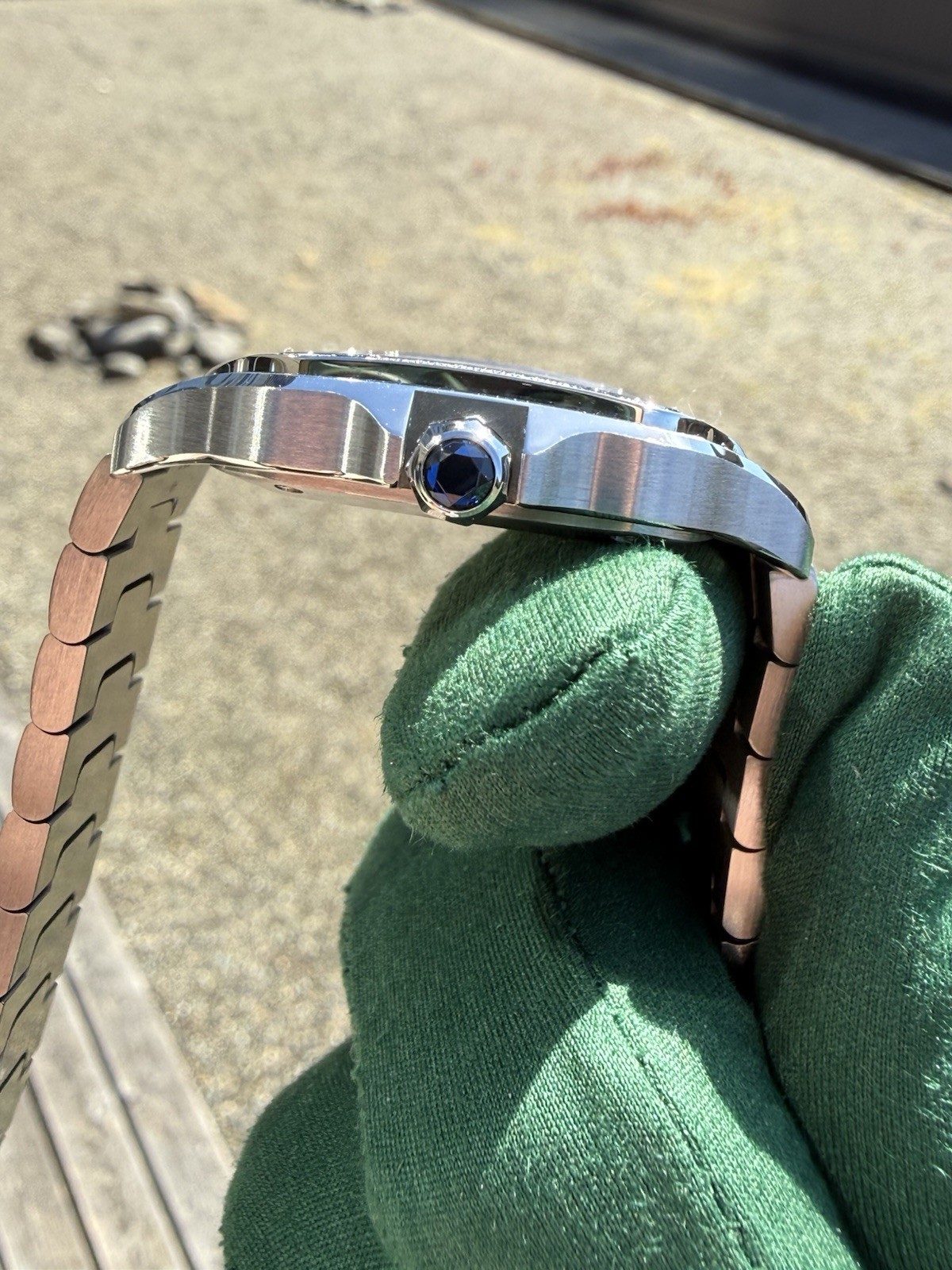 2024 Cartier Santos Medium Factory Diamond Bezel Blue Dial W4SA0006 4075 FS