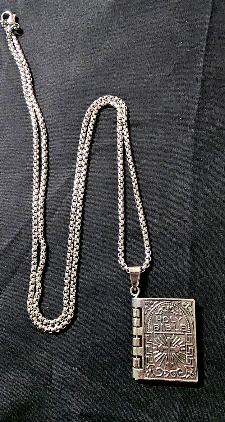 Men Women Openable Holy Bible Book Verse Prayer Christian Pendant Necklace 27 in