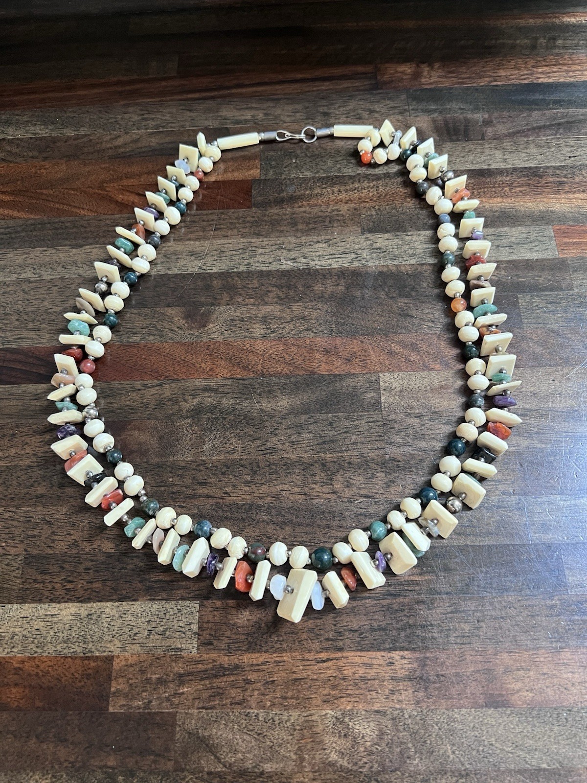 Vintage Ethnic Tribal Bone And Tribal Gemstone Beaded 15” Necklace