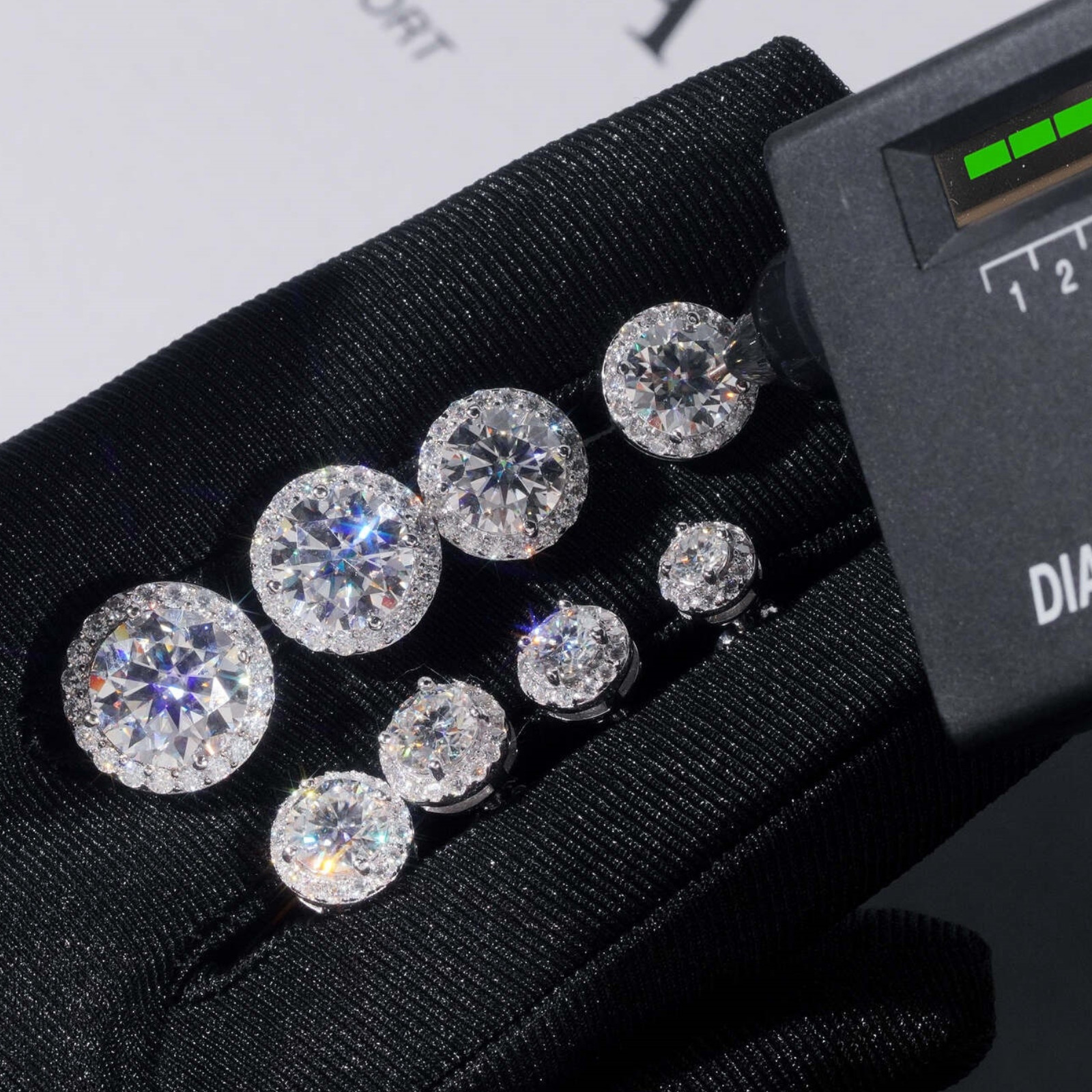 VVS1 Moissanite Halo Stud Earrings 925 Sterling Silver GRA Certified 4mm-10mm