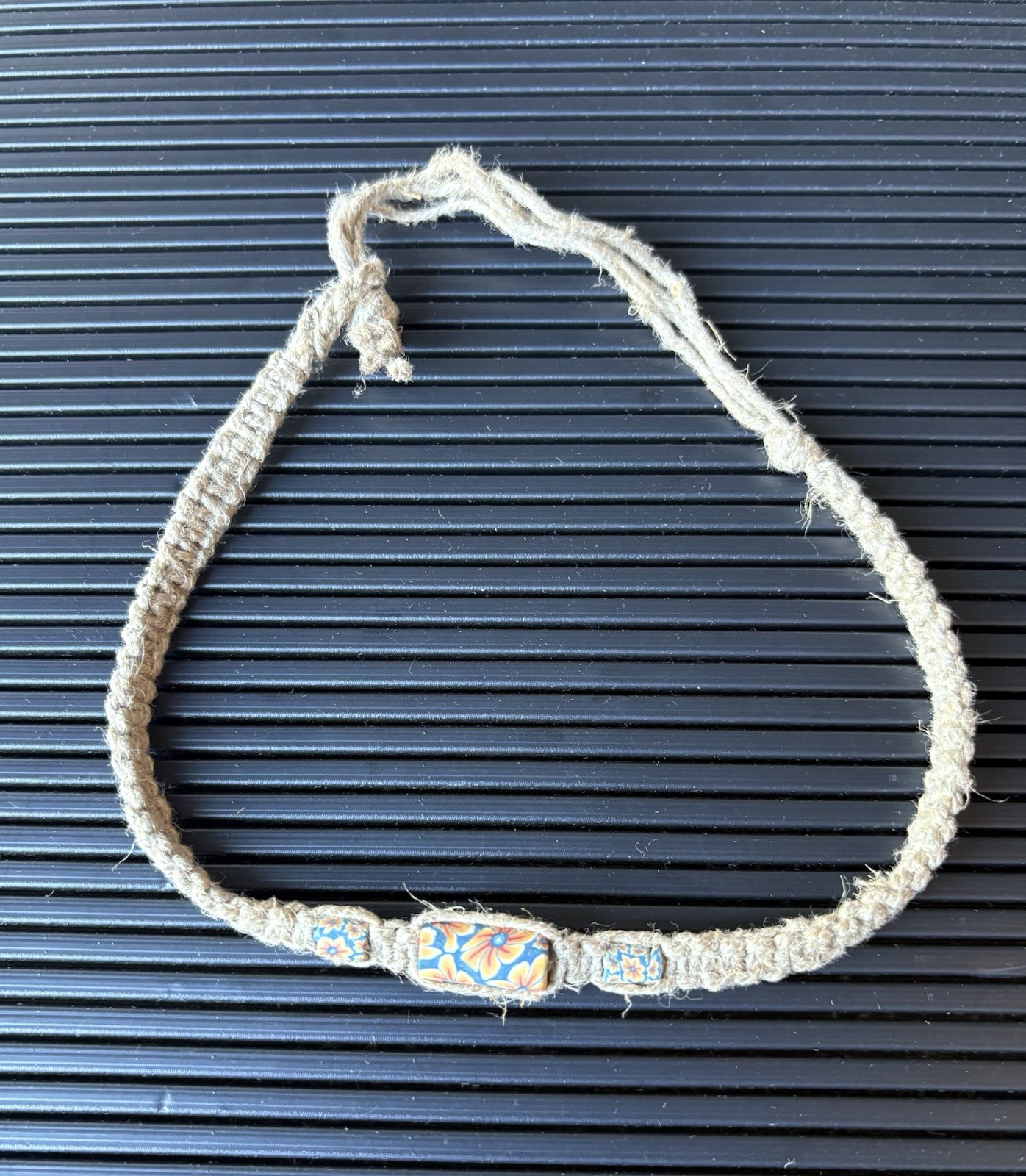 Hemp Cord Beaded Choker Necklace Beige Floral Bar Pendant Adjustable Tie