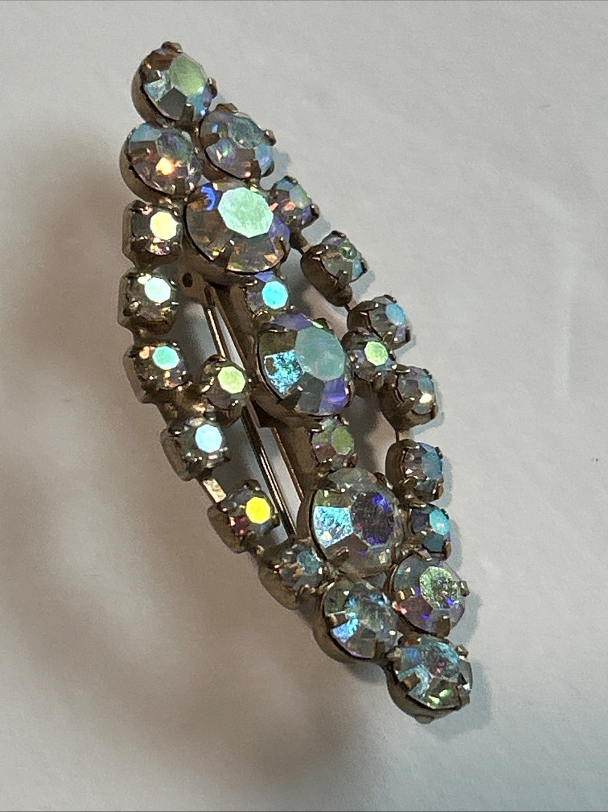 Coro Craft Rhinestone Brooch White Colorless Crystals Lapel Pin Vintage