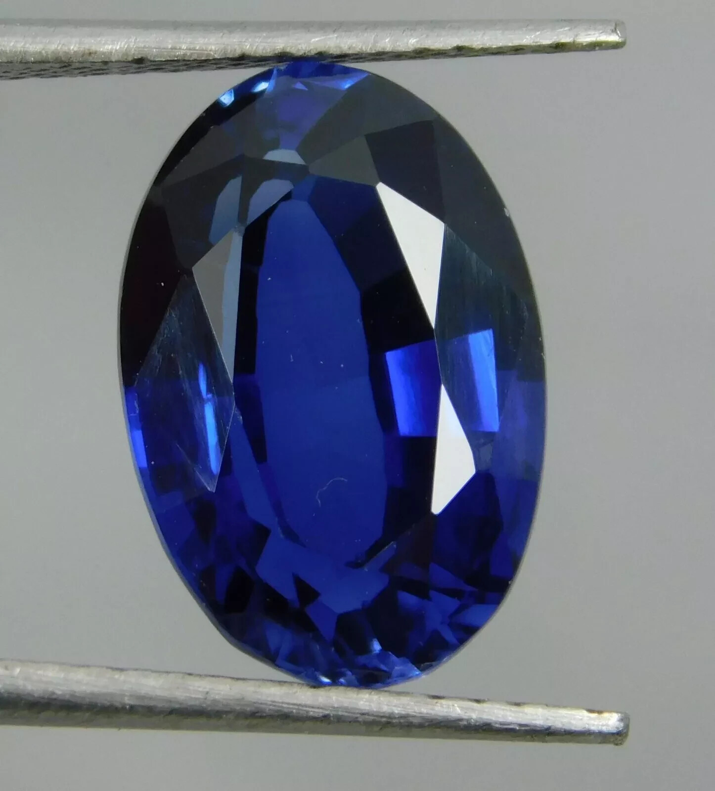 Kashmiri Blue Sapphire Oval Cut EGL Certified 8-10 Ct Natural Loose Gemstone