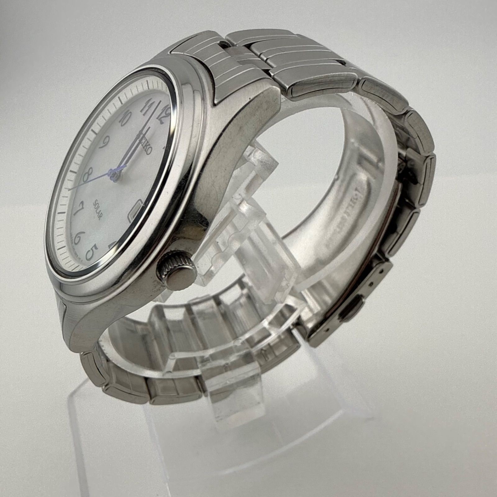 SEIKO V147-0AD0 Solar Quartz Watch Unisex Working Condition Short Band