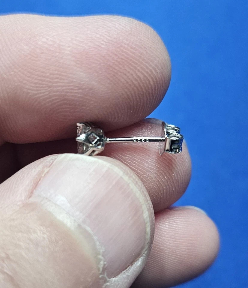 Mens Ladies Natural Moissanite Stud Earrings 1ct 925 Silver