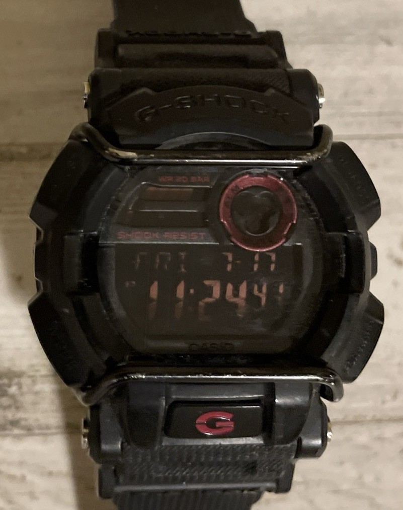 Used Casio G-Shock GD-400 Series GD400-1 Digital Watch