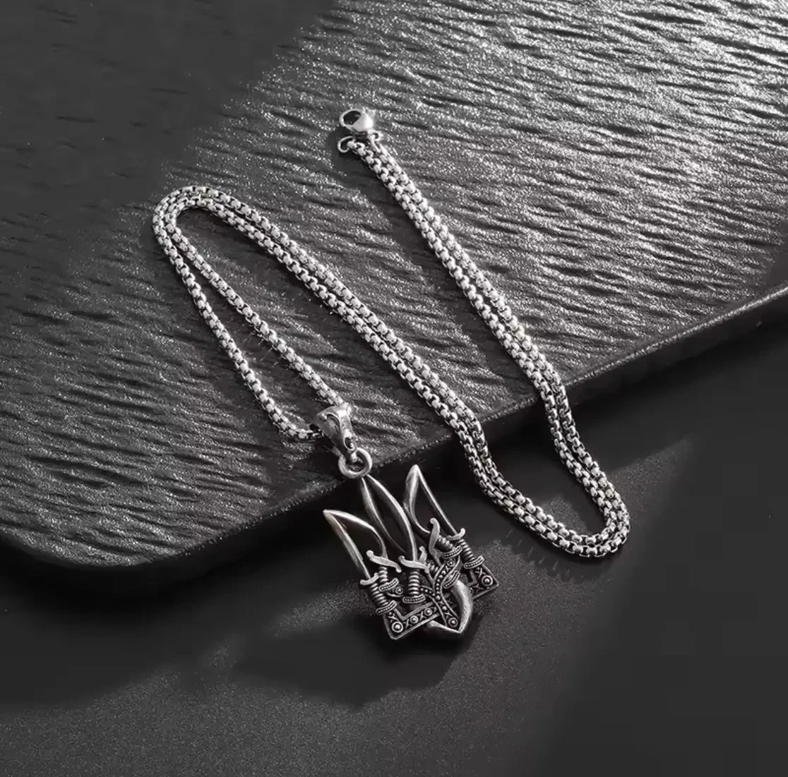 RARE UKRAINIAN Pendant TRYZUB Trident Emblem Necklace Choker Silver