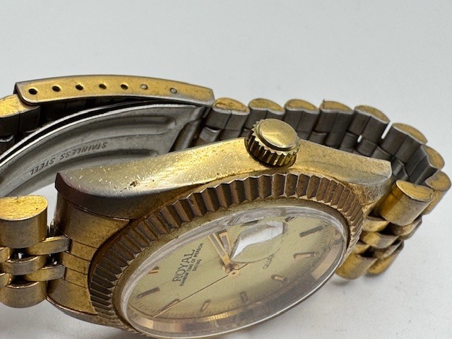 Vintage Men’s AXIS Royal Rainbow Time Gold Tone Quartz Date Watch New Battery