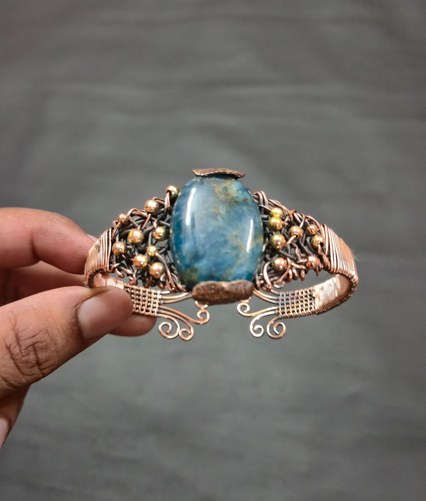 Neon Apatite Bracelet Copper Wire Wrapped Cuff Adjustable Bracelet for Gift