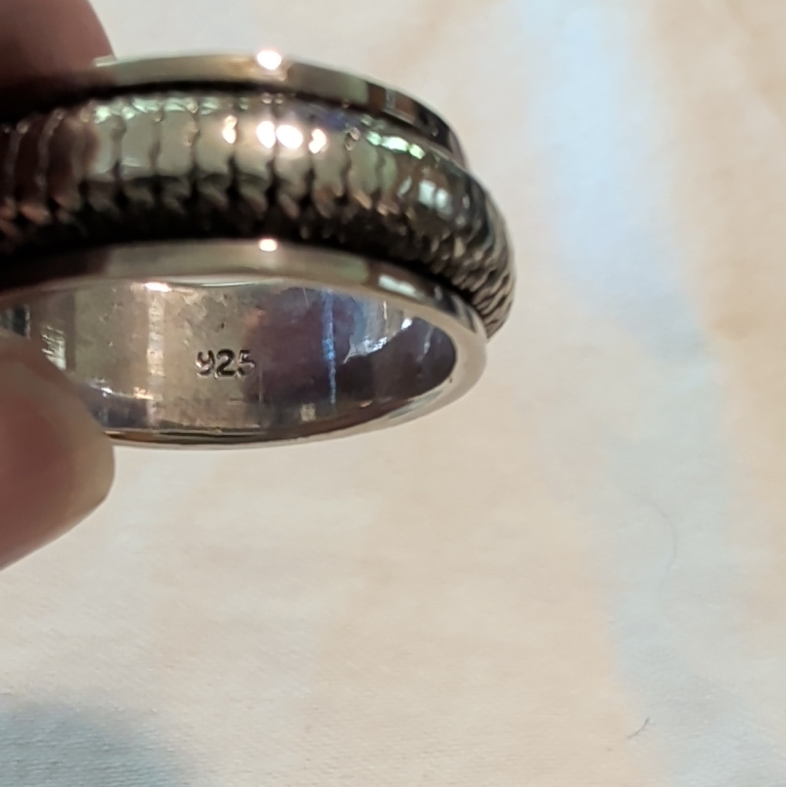 925 Sterling Silver Textured Spinner Band Ring Size 9 8.4mm Wide 9.01g